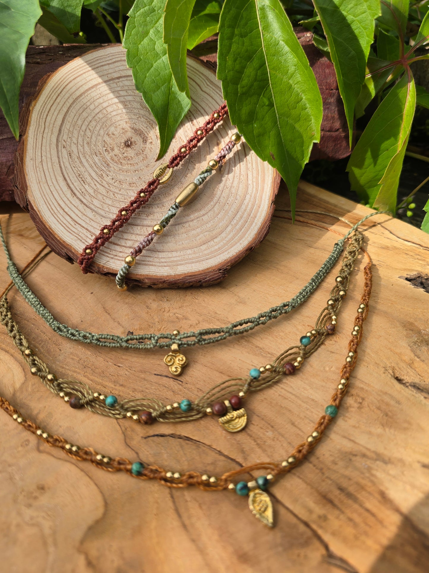 Teardrop Flower Choker