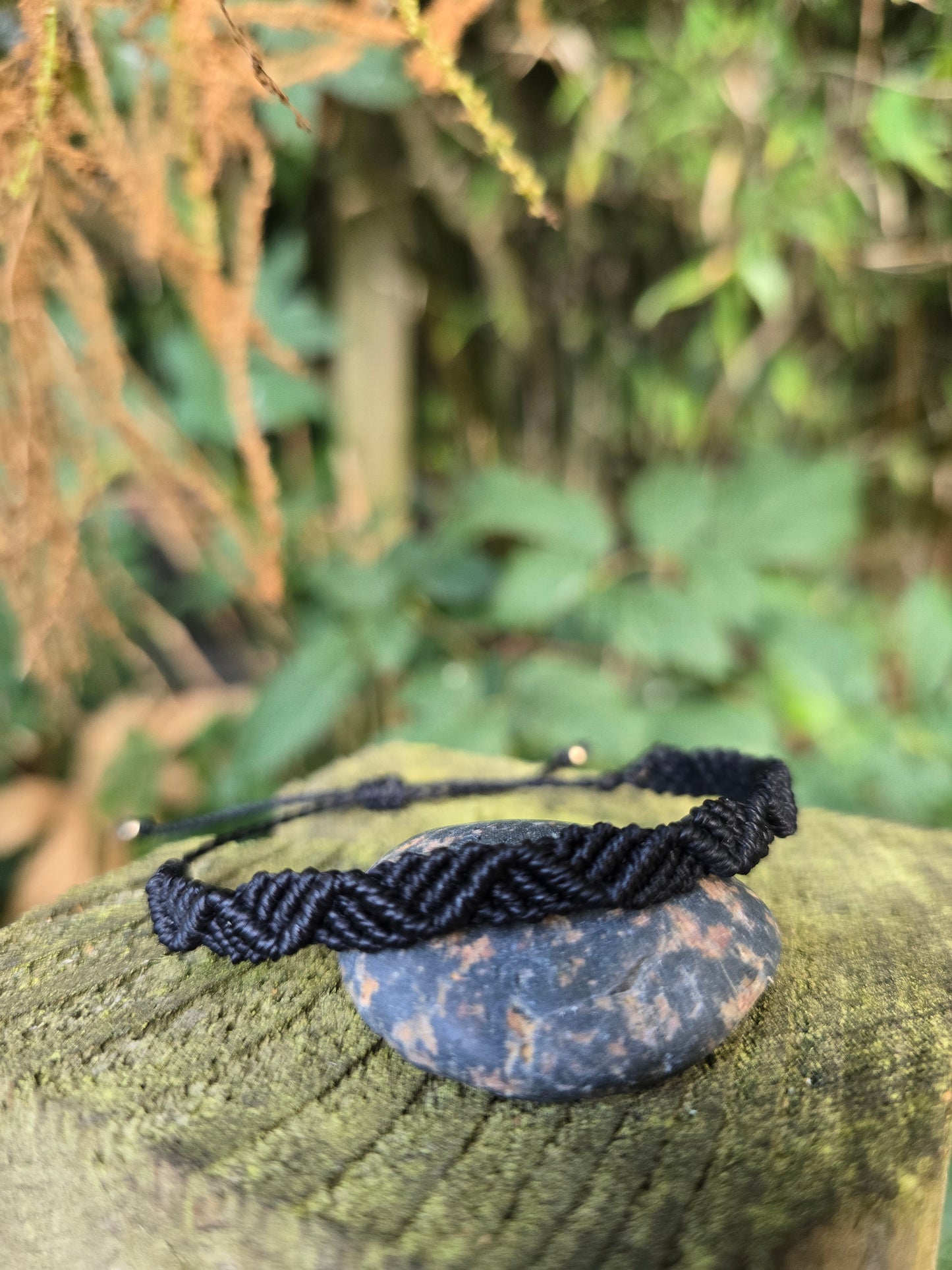 》Shadow Bangle《