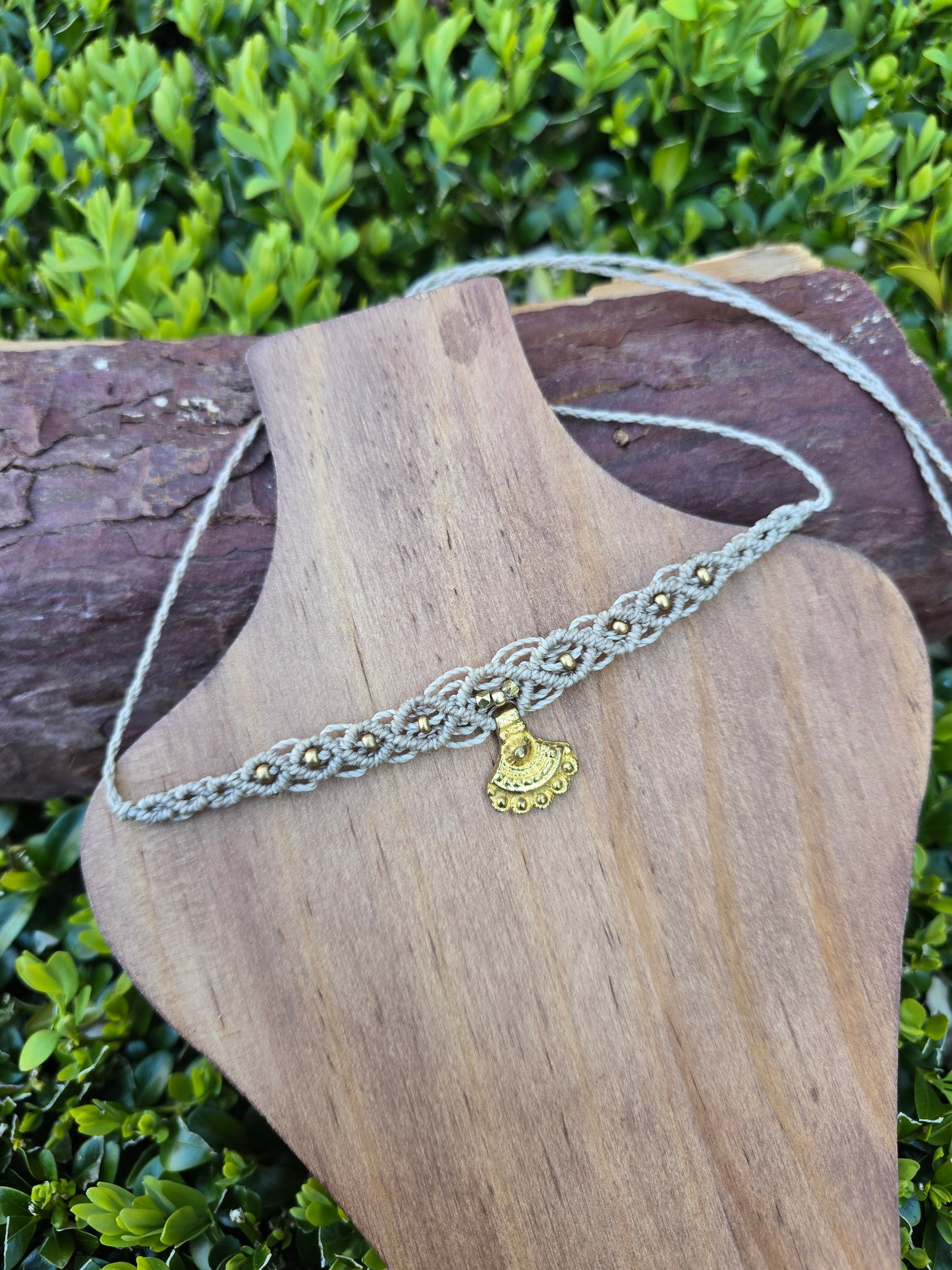 Brass Fan Choker