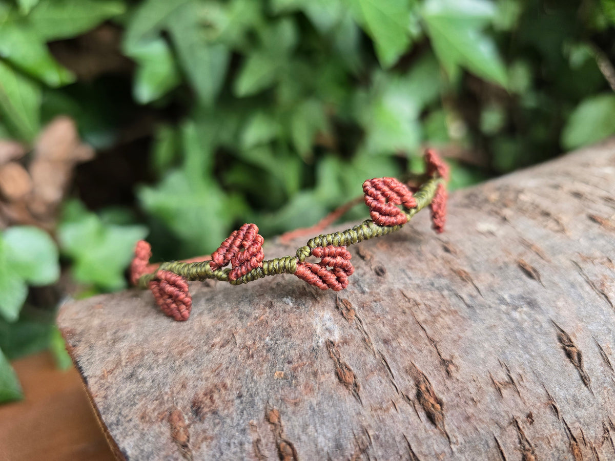 Autumn Leafy Bracelets ◇                 ᴏɴᴇ ᴏꜰꜰ ᴅᴇꜱɪɢɴ