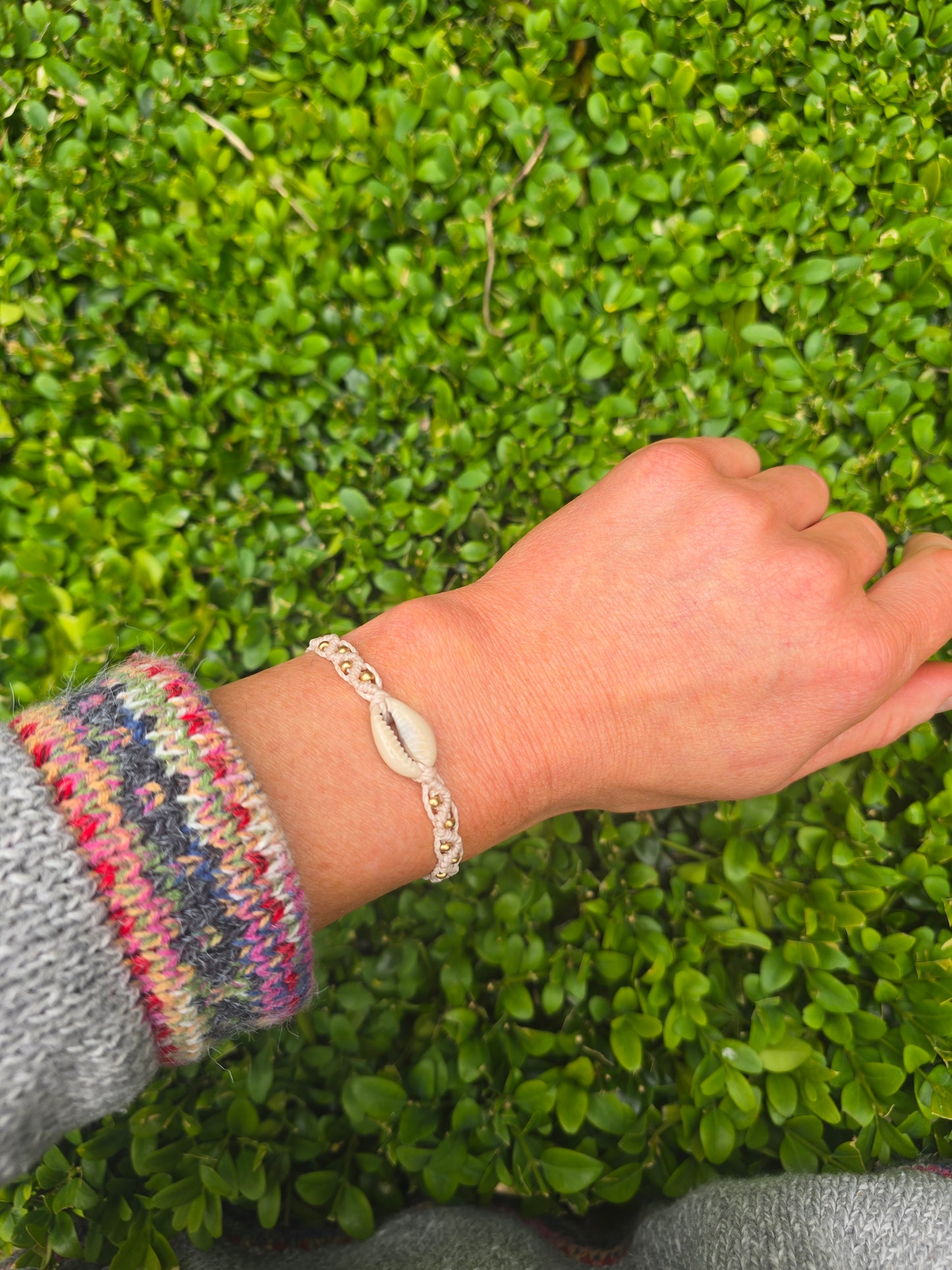 Cowrie Shell Wave Bracelet