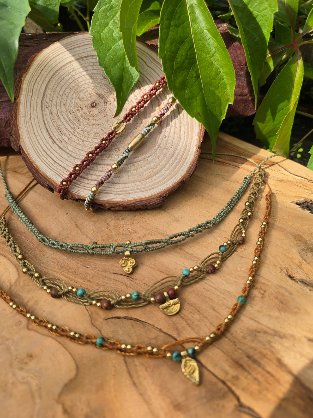 Teardrop Flower Choker