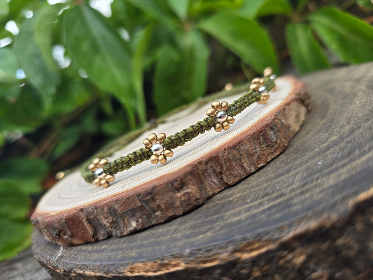 Gold Petal Flower Anklet **