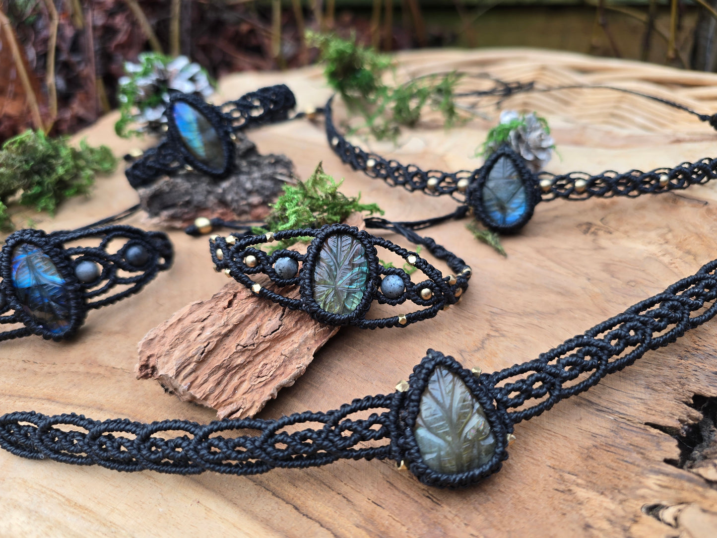 Raindrop Carved Labradorite Collar