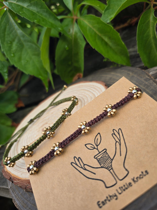 Gold Petal Flower Anklet **