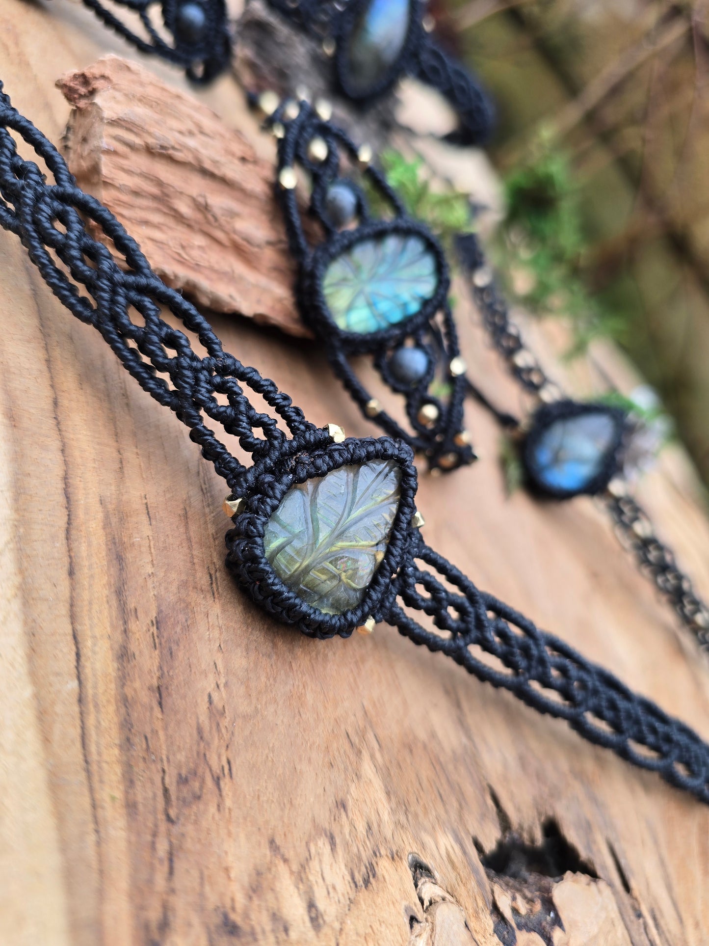 Raindrop Carved Labradorite Collar