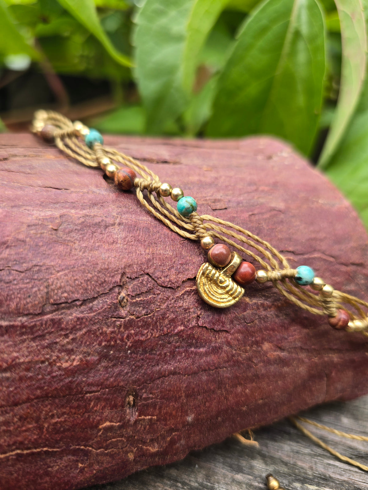Mini Brass Fan Choker ))